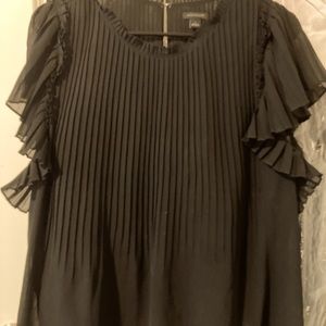 Beautiful Ann Taylor blouse